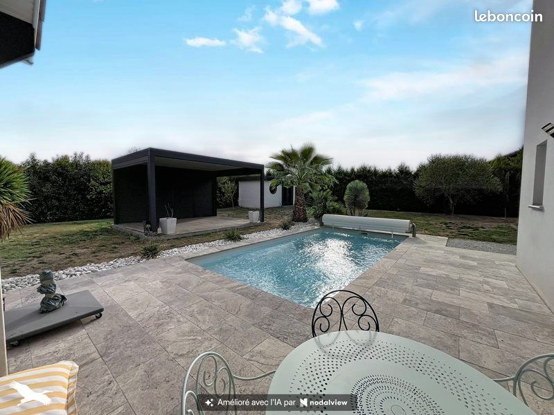 Maison 5 pièces 153 m² · à Saint-Nicolas-de-la-Grave · 153 m² · 420 000 €