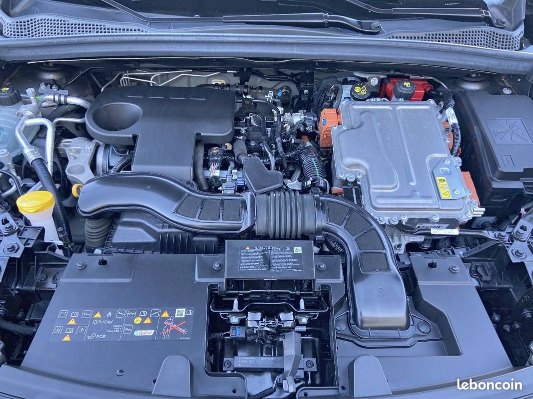 RENAULT Captur E-Tech full hybrid 145 ch esprit Alpine (image 12)