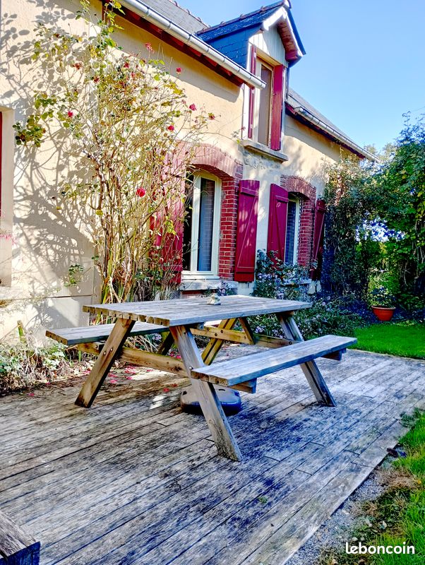 Maison 7 pièces 148 m² · à Saint-Sulpice-la-Forêt · 148 m² · 365 000 €