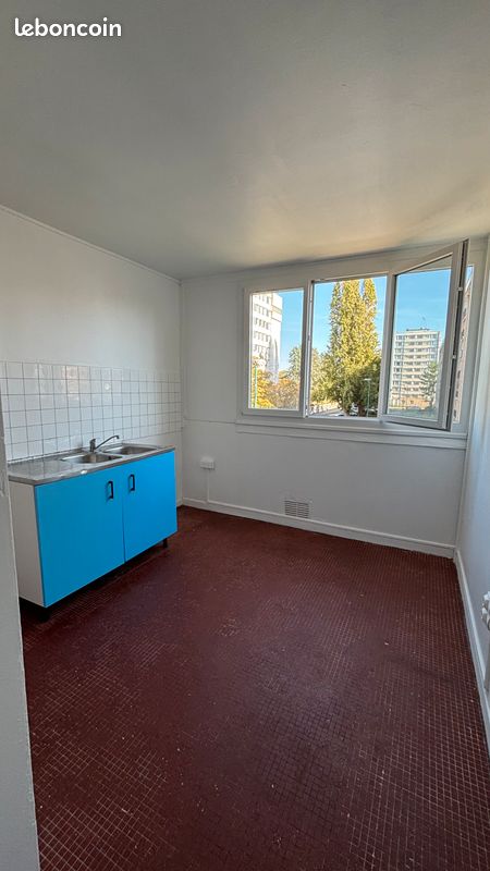 Appartement a louer garges-les-gonesse - 2 pièce(s) - 40 m2 - Surfyn