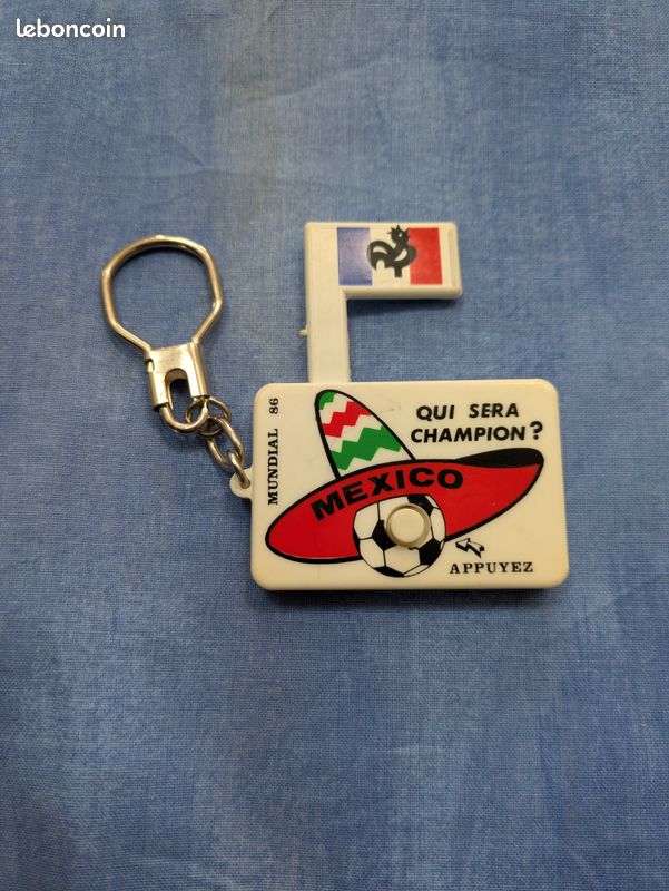Ancien porte clé Mascote Pique Mondial Foot 86 Mexico - sport billy