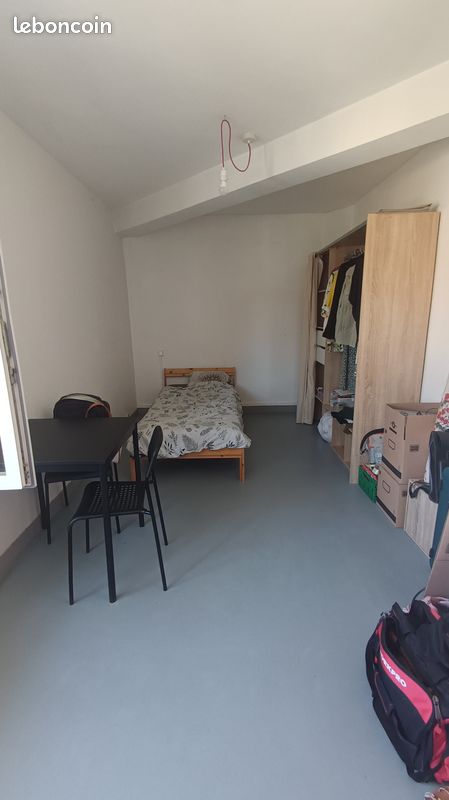 Appartement 1 pièce 17 m² · à Les Herbiers · 17 m² · 420 €