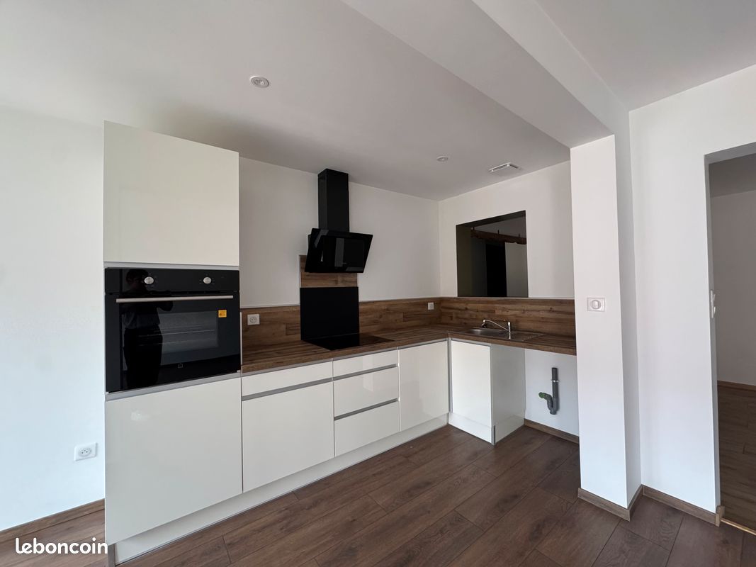 Appartement 2 pièces 60 m² · à Luxeuil-les-Bains · 60 m² · 590 €/mois
