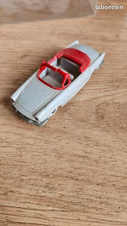 Miniature Simca Sport Cabriolet – Clé Bonux 1/64 – Plastique – Occasion (TBE)