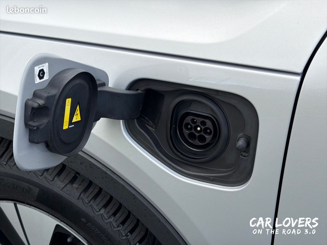 VOLVO XC40 T4 Recharge 129+82 ch DCT7 Plus (image 27)