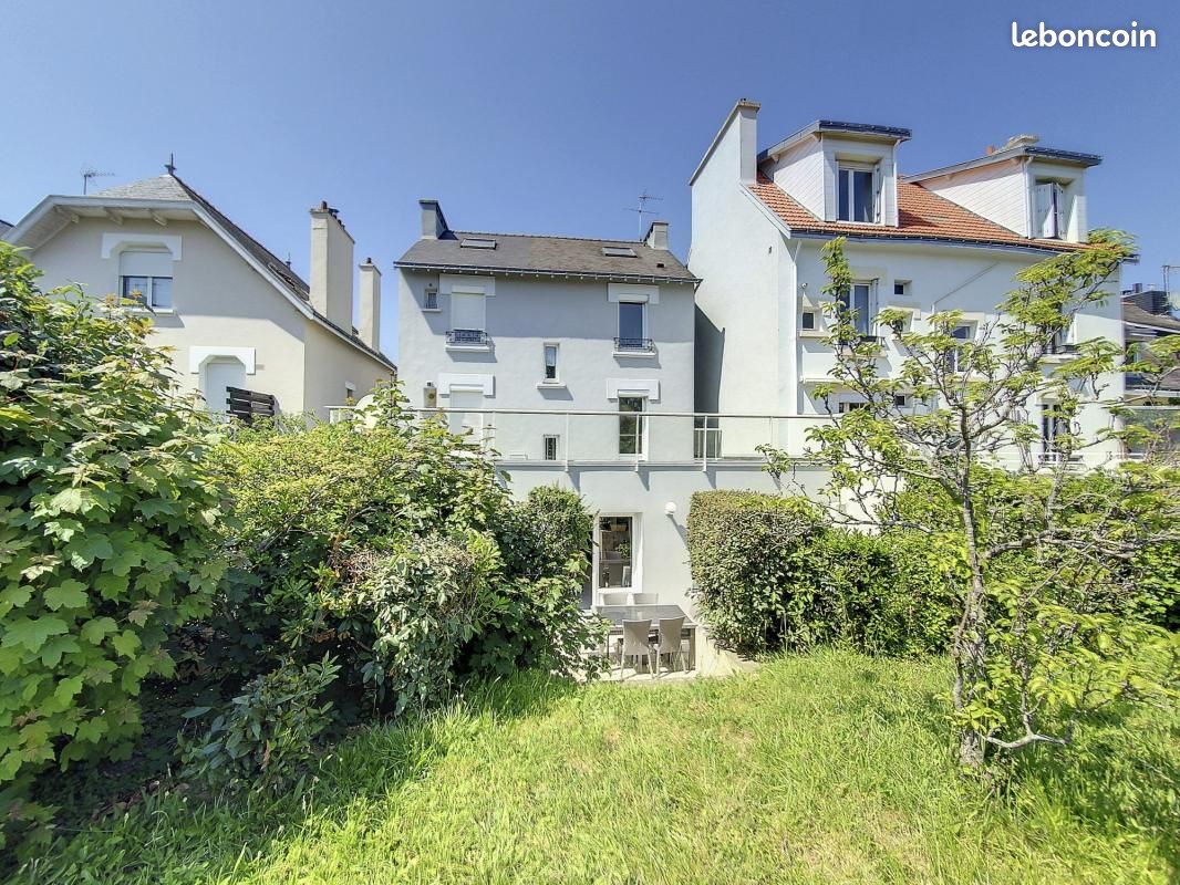 Maison 7 pièces 179 m² · à Lorient · 179 m² · 498 750 €