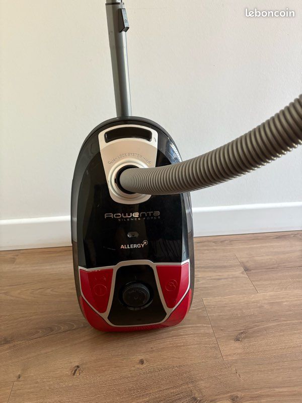 Vacuum Cleaners Aspirateur Rowenta Silence Force Compact Vacuum