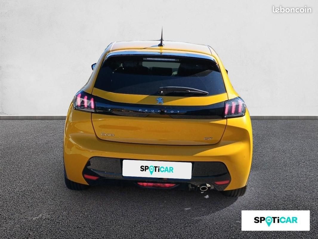 Peugeot 208 PureTech 100 S&S BVM6 GT (image 5)