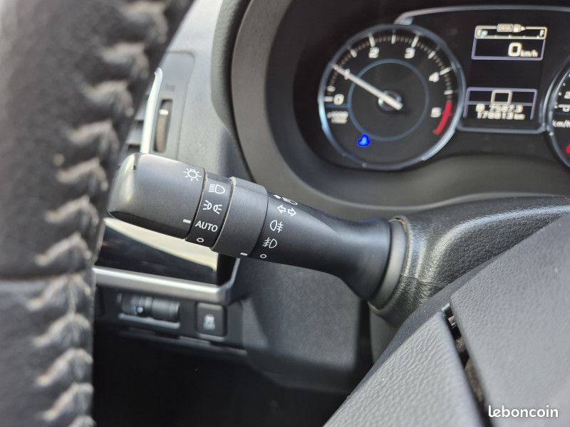 Subaru FORESTER 2.0D 147 PREMIUM (image 27)