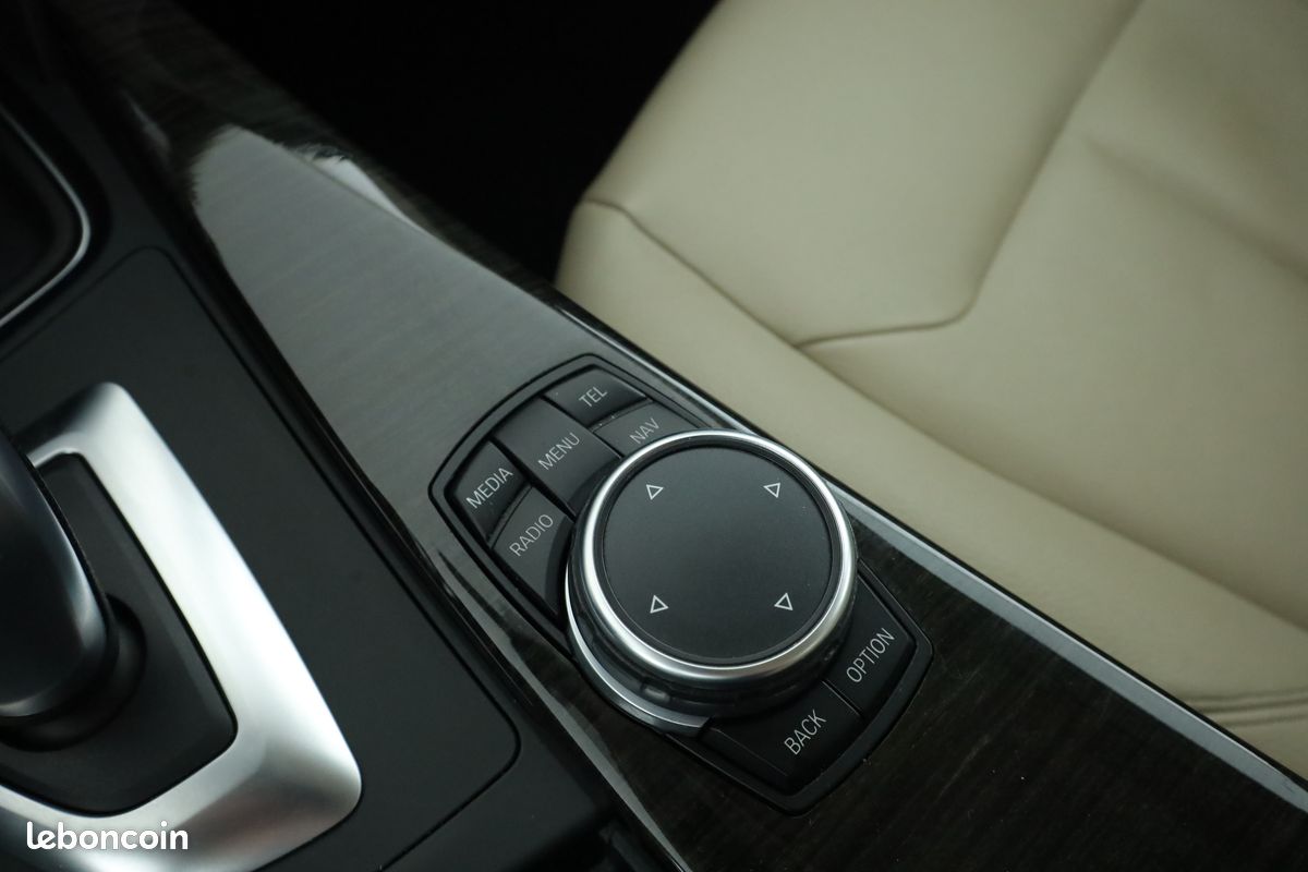 BMW Série 3 316d Luxury BVA8 116 ch (image 23)