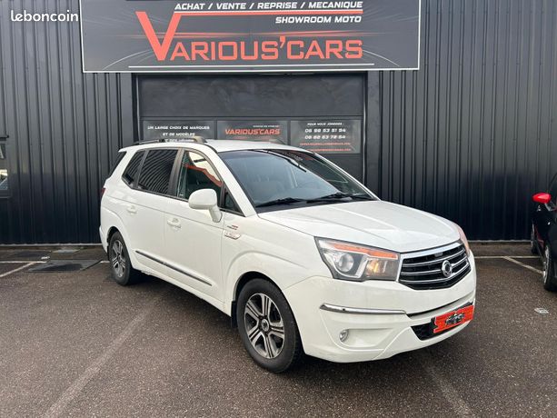 Ssangyong Rodius 2014