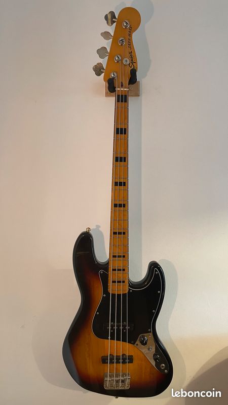 Squier Classic Vibe '70s Jazz Bass (image 1)