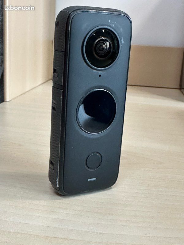 Lot Insta360 X2 + 2 Batteries + GPS + 128GB (image 4)