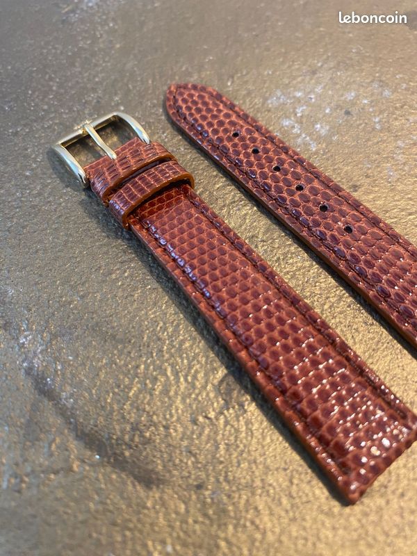 Bracelet De Montre En Cuir Véritable De Porc - Marron - Largeur 14 Mm - Boucle Métal Doré - Neuf Sans étiquette