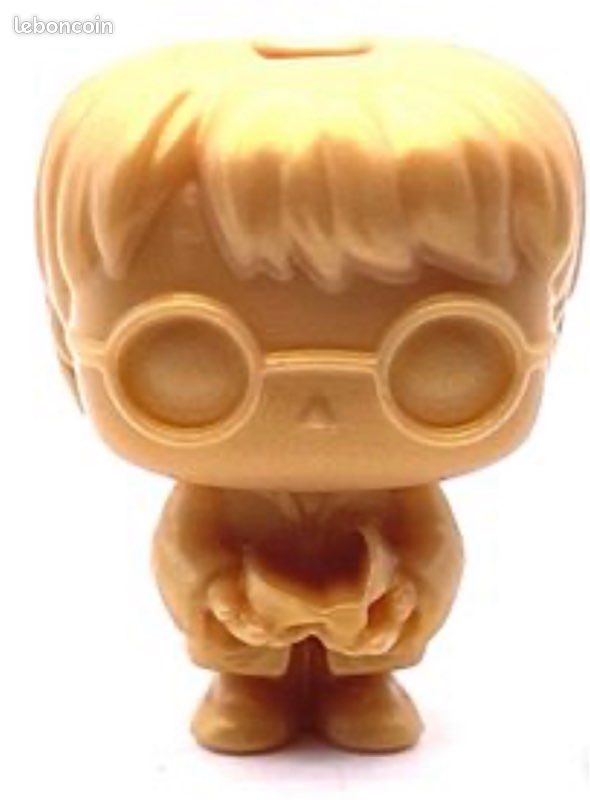 Figurine Harry Potter dorée (image 1)
