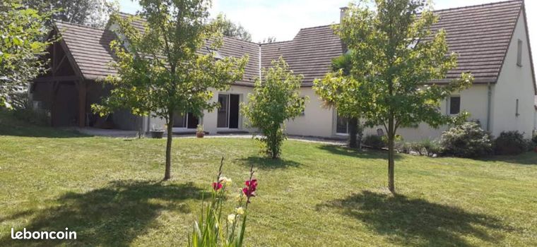 Propriété 7 pièces 240 m²