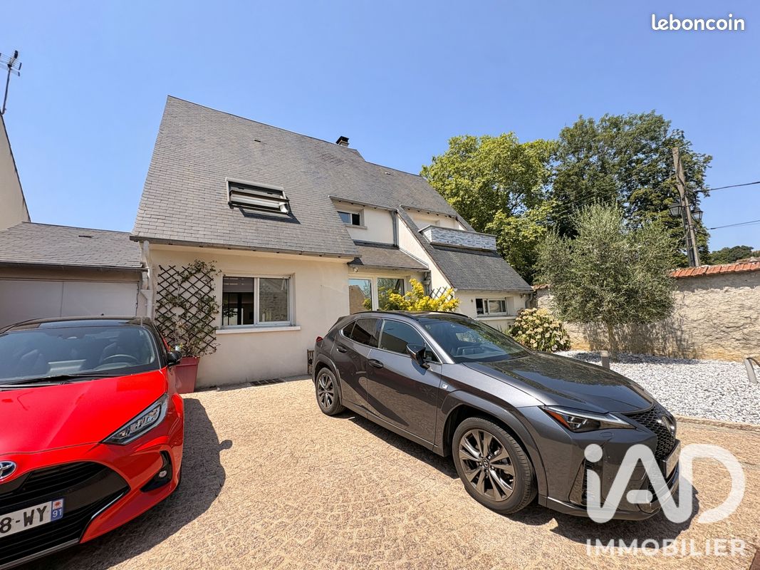 Maison 7 pièces 178 m² · à La Ville-du-Bois · 178 m² · 645 000 €
