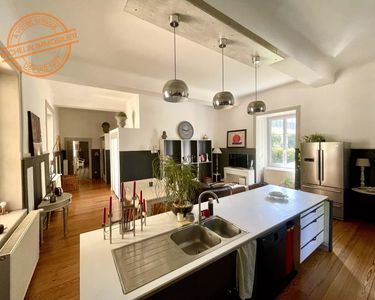 Appartement 352 000 € - 130 m²