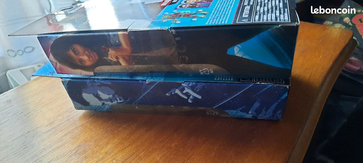 Figurine MARVEL LEGENDS DR STRANGE (image 4)