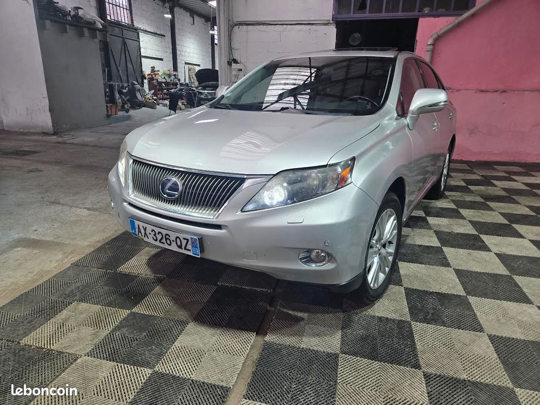 Lexus rx 450h 3.5 v6 299 awd e-cvt pack luxe cuir gps xenon attelage remorque camera ar. ... (image 1)