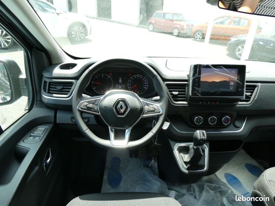 Renault Trafic VAN ANTILOPE Aménagé NV FLEX 5 CONFORT 2.0 DCi 150 EAG9 L1 5PL Attel+Pte Vélo Disp... (image 15)