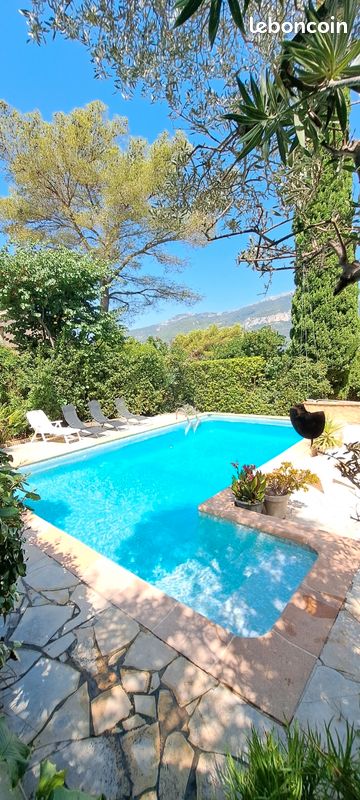 Maison 9 pièces 203 m² · à Toulon · 203 m² · 712 000 €