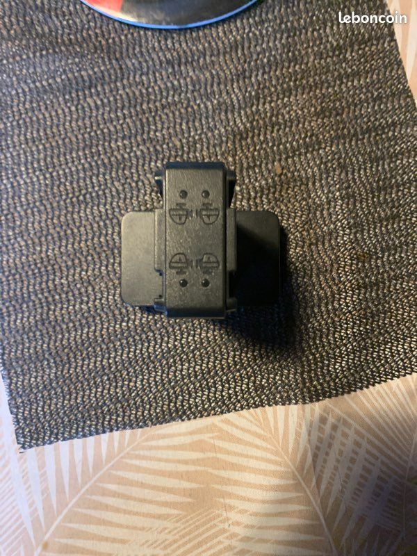 Dock de charge pour joycons (Nintendo Switch) (image 2)