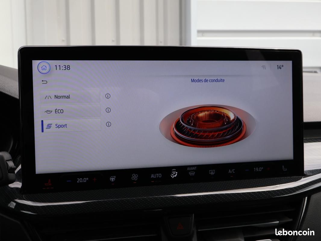 Ford Focus 1.0 EcoBoost 155 S&S mHEV Powershift ST-Line X (image 29)