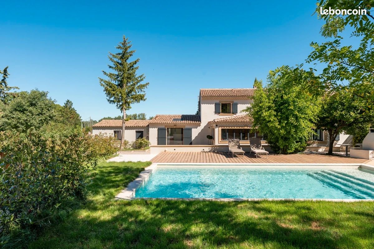 Maison 6 pièces 190 m² · à Aix-en-Provence · 190 m² · 1 100 000 €