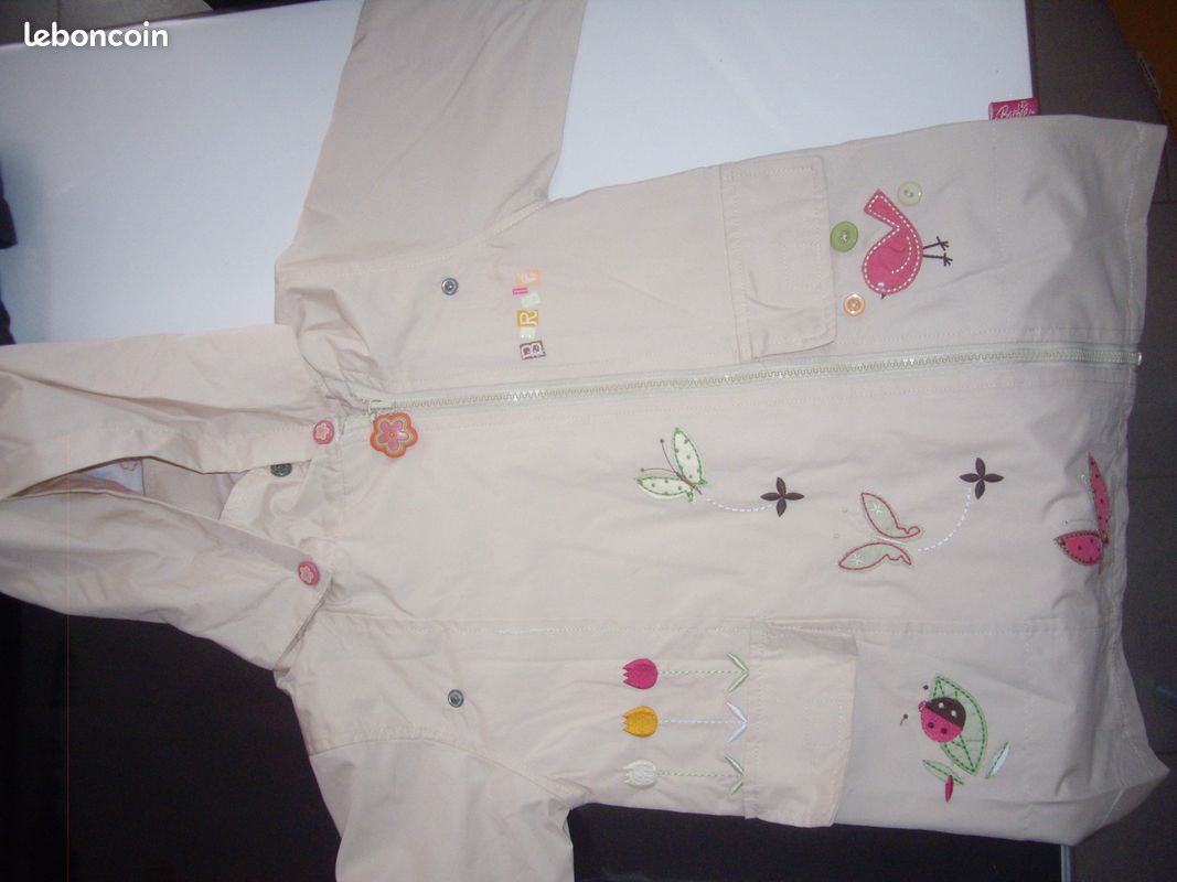 Blouson long barbie avec capuche (image 1)