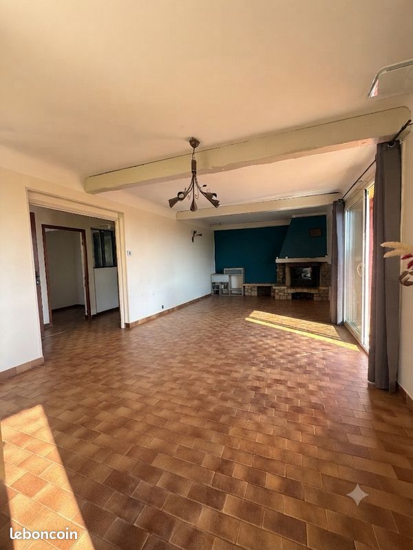 Maison 5 pièces 121 m² · à Caumont-sur-Durance · 121 m² · 395 000 €