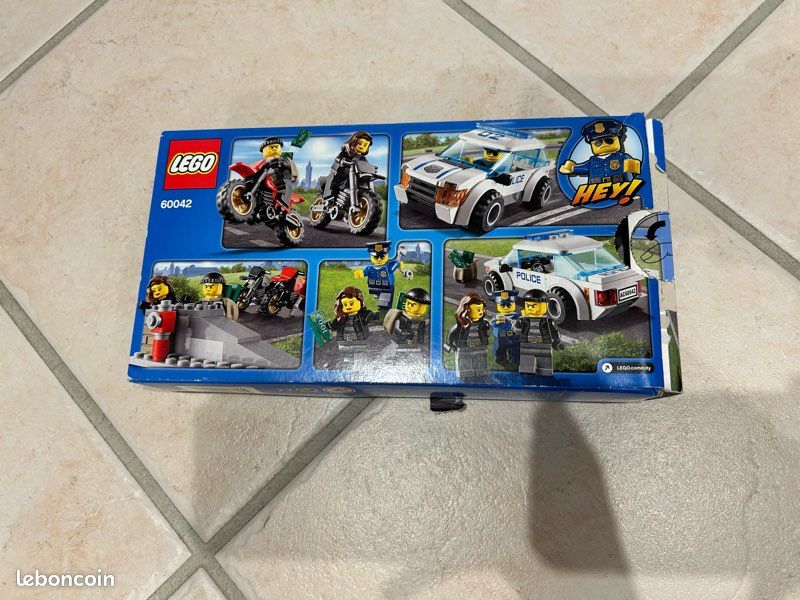 Lego policiers (image 1)