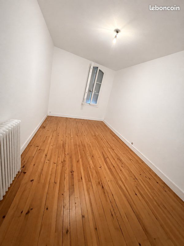 Appartement 5 pièces 115 m² · à Coutras · 115 m² · 950 €/mois