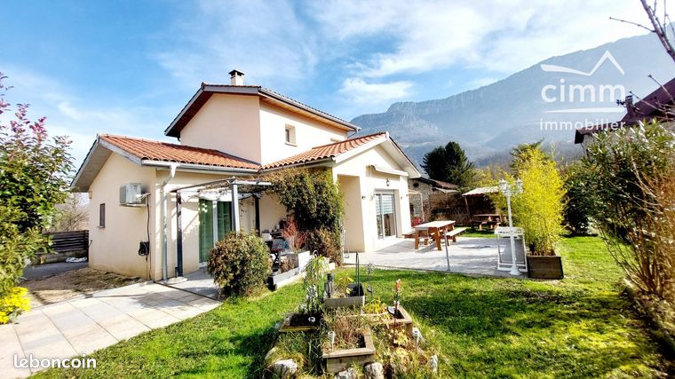 Maison 4 pièces 85 m²