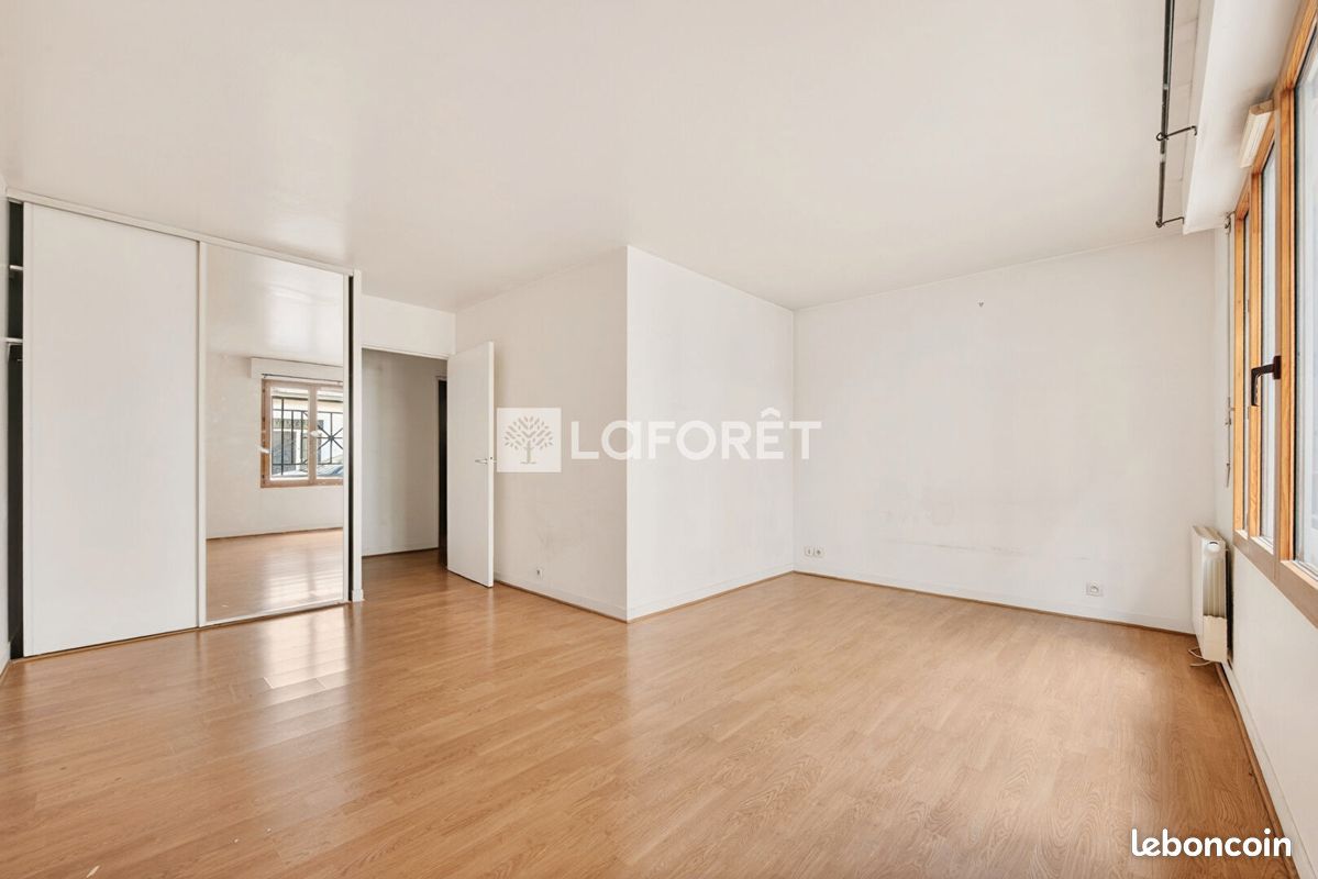 Appartement 1 pièce 34 m² · à Paris · 34 m² · 318 000 €