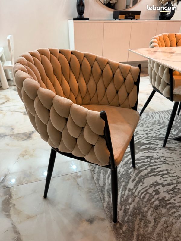 Chaise (image 2)