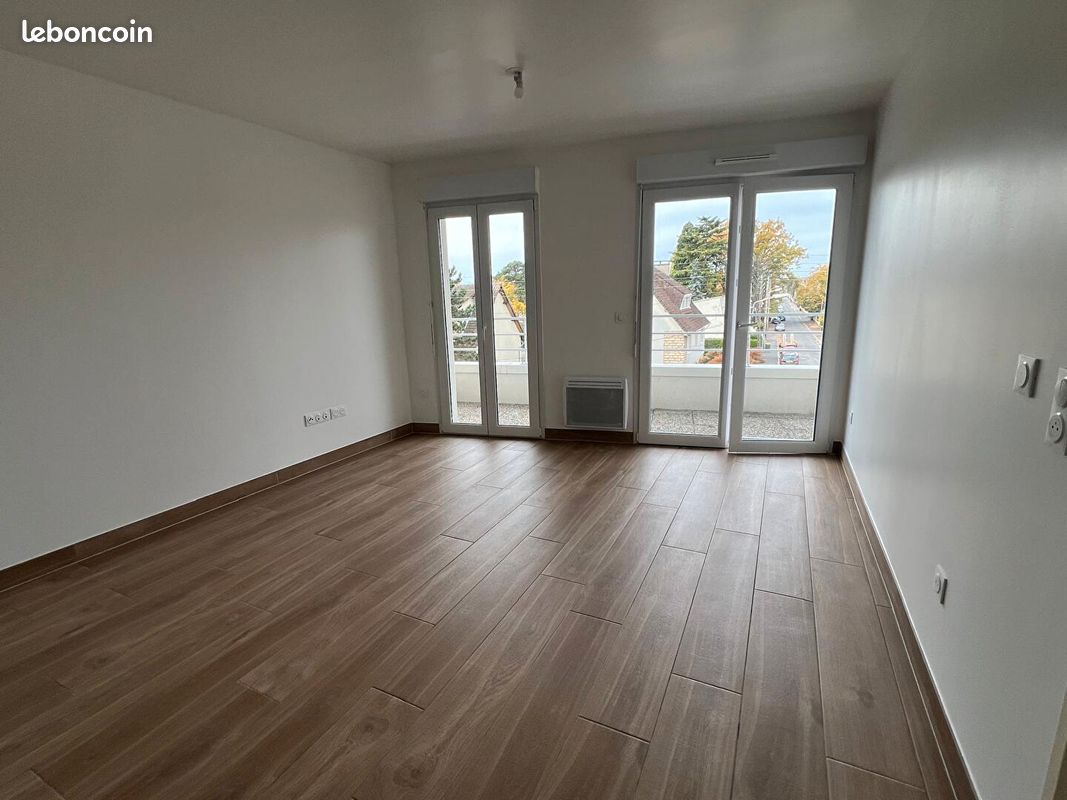 Appartement a louer - 2 pièce(s) - 44 m2 - Surfyn