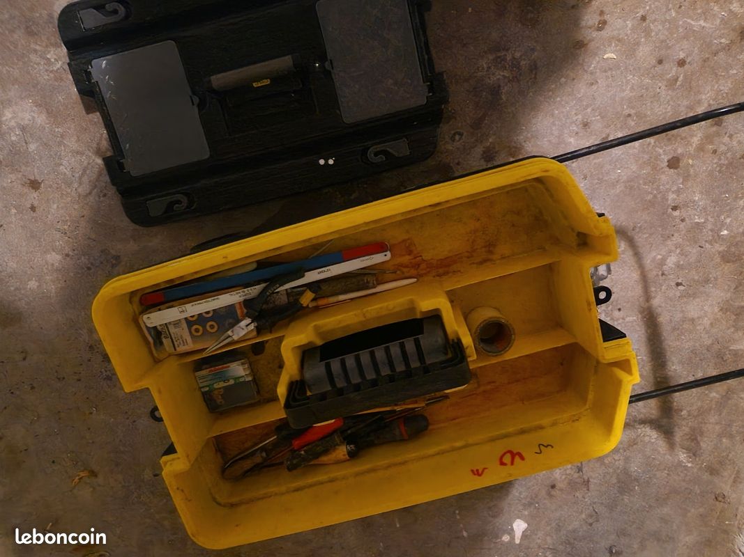 Caisse a outils roulante (image 3)