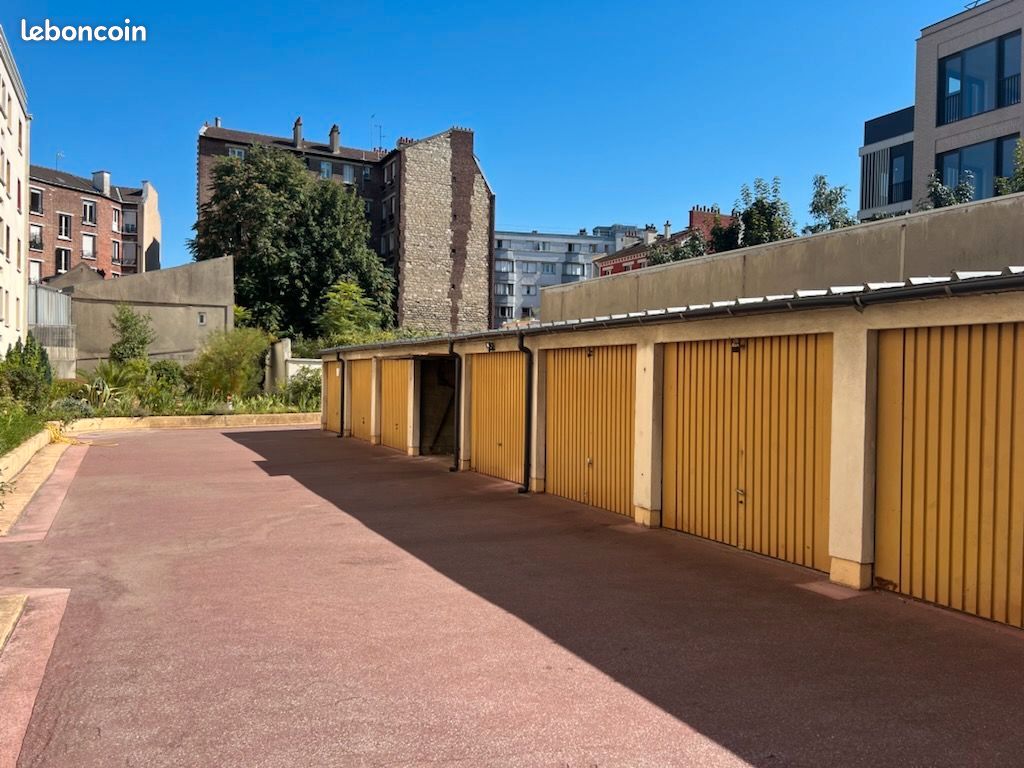 Parking 13 m² · à Saint-Ouen-sur-Seine · 13 m² · 30 000 €