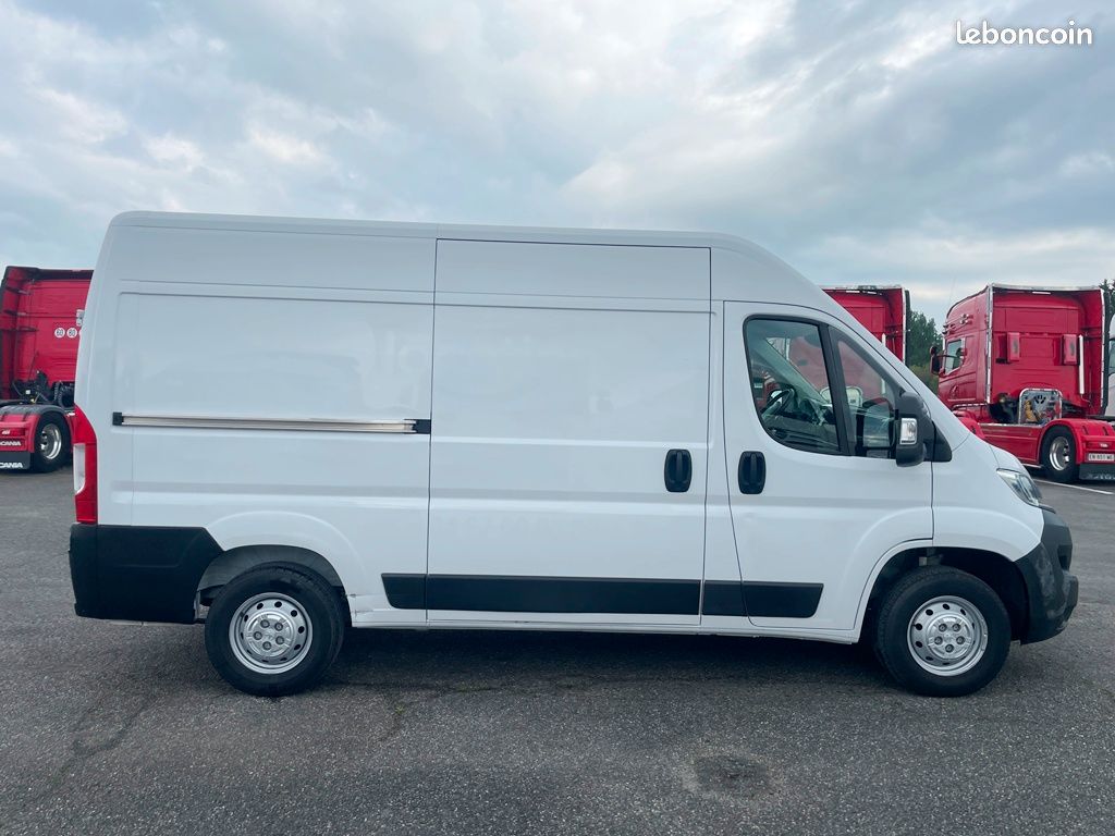 Peugeot BOXER L2H2 2.2 BLUEHDI 140CH ASPHALT - 2022 (image 3)