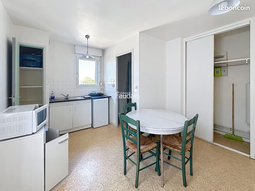 Appartement 1 pièce 20 m² · à Saint-Lô · 20 m² · 410 €