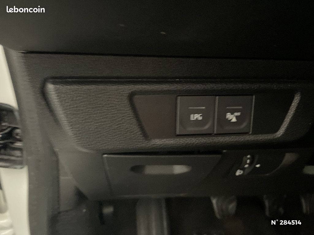 Dacia Sandero ECO-G 100 - 22 Essentiel (image 15)
