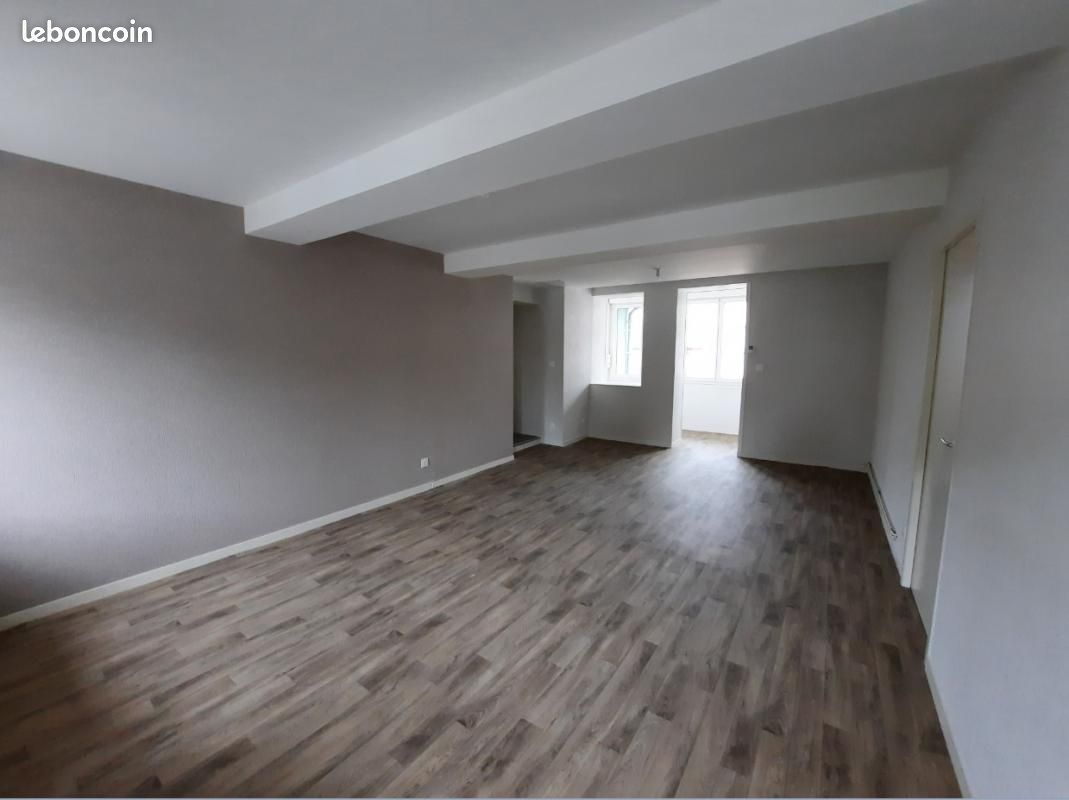 Appartement a louer montceau-les-mines - 4 pièce(s) - 91 m2 - Surfyn