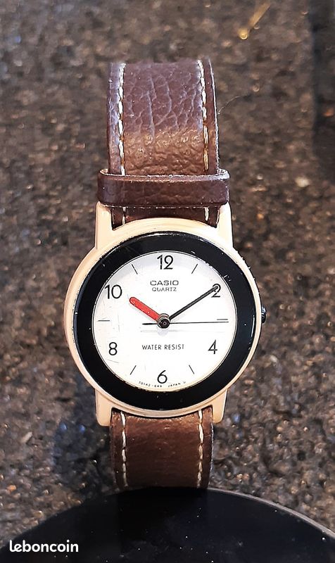 Montre Casio quartz (image 1)