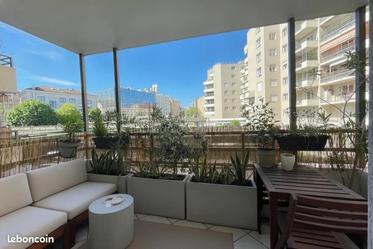 Appartement 4 pièces 107 m² · à Villeurbanne · 107 m² · 364 000 €