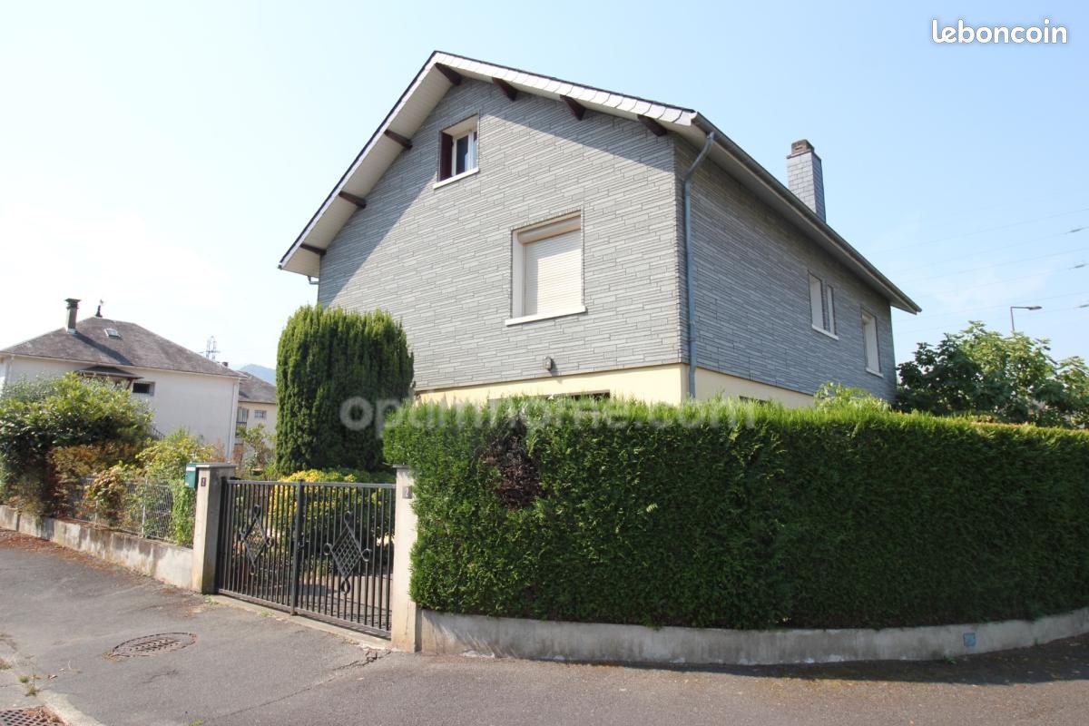 Maison 6 pièces 118 m² · à Bagnères-de-Bigorre · 118 m² · 192 000 €