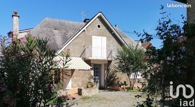Propriété 6 pièces 125 m²