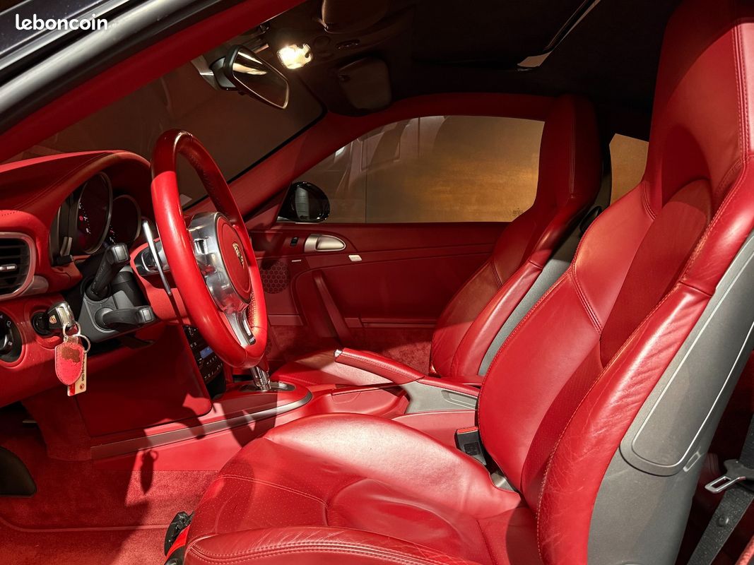 Porsche 911 997 Carrera GTS 408ch PDK Echappement Sport / Pack Chrono / Bose (image 17)