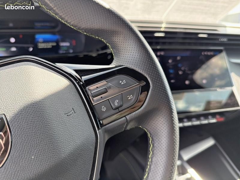 Peugeot 308 PHEV 225ch GT Pack e-EAT8 (image 14)