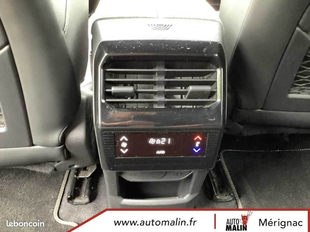 Peugeot 5008 Hybrid 136 e-DCS6 GT (image 18)